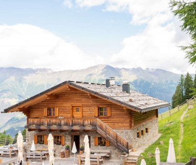 Alpine pasture huts & inns Alpine pasture huts & inns